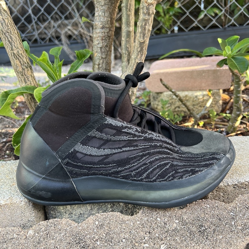 Adidas Yeezy QNTM Onyx Shoes Mens Size 6.5 Black Charcoal Gray Sneakers GX1317
